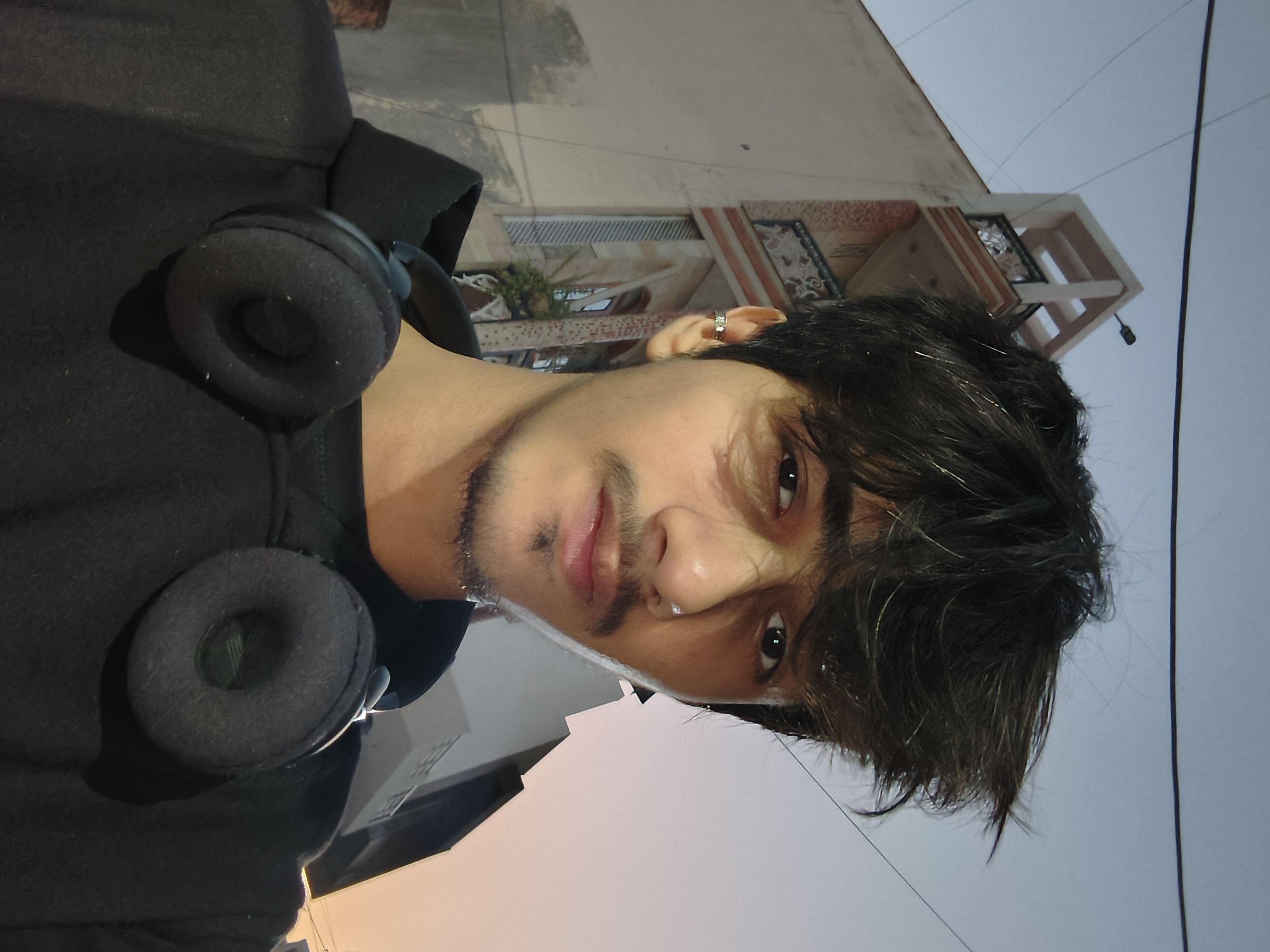 Devansh Purohit — Co-Founder & Creative Developer